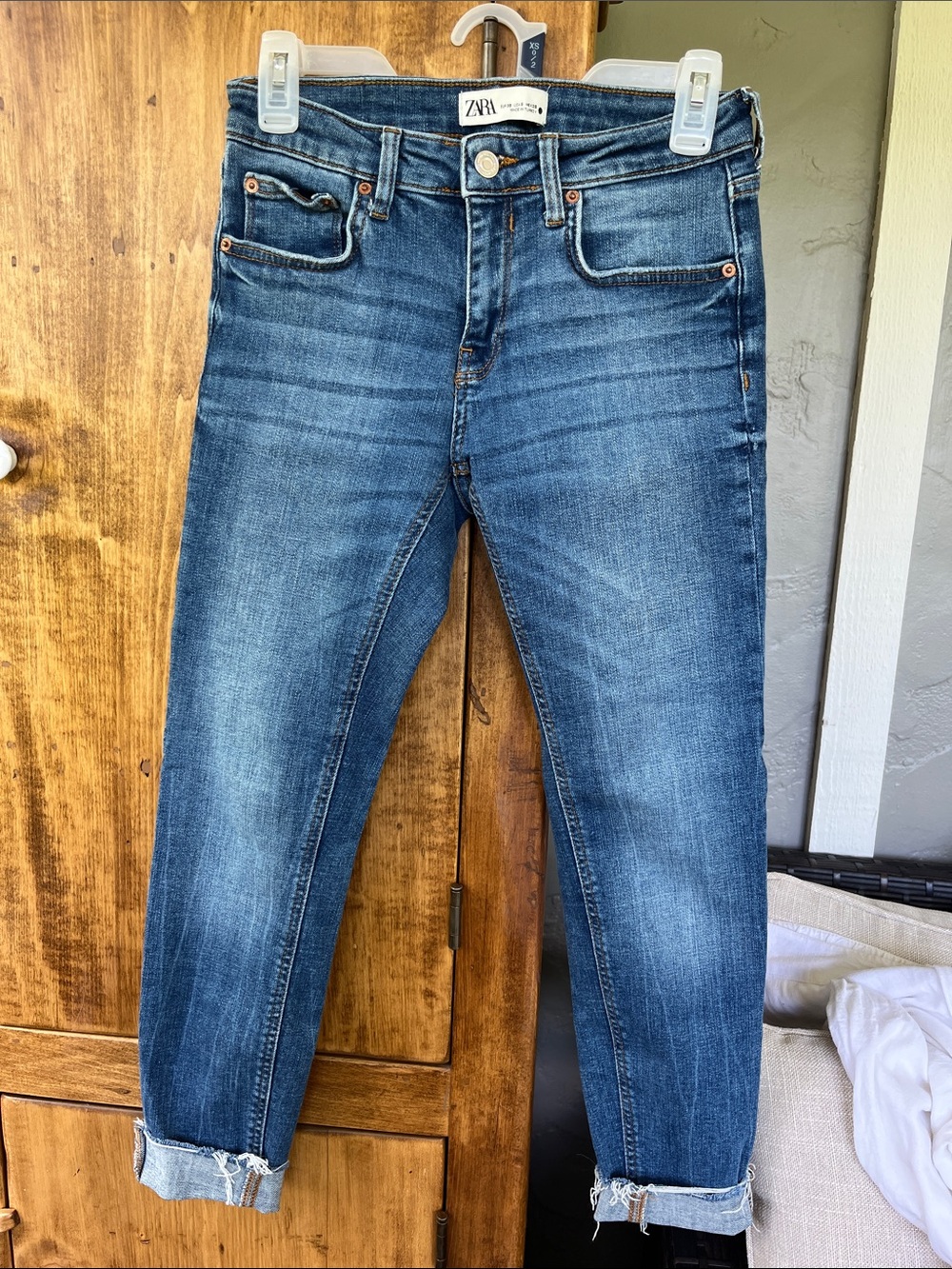 Zara Women’s size 6 Slim Jeans